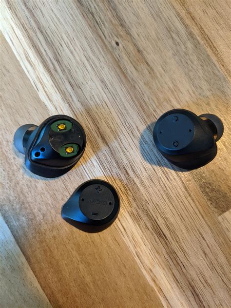 Fix For Jabra Earbuds One Side Not Working: Quick Solutions! - Tpa10.com