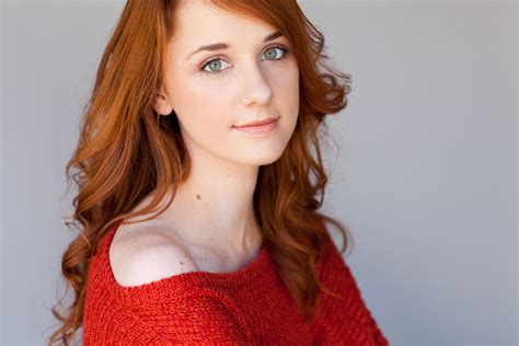 sprint commercial actress | Laura spencer, Women, Redheads