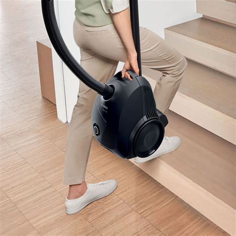 Купить Пылесос Bosch BGBS2BA1P в Москве