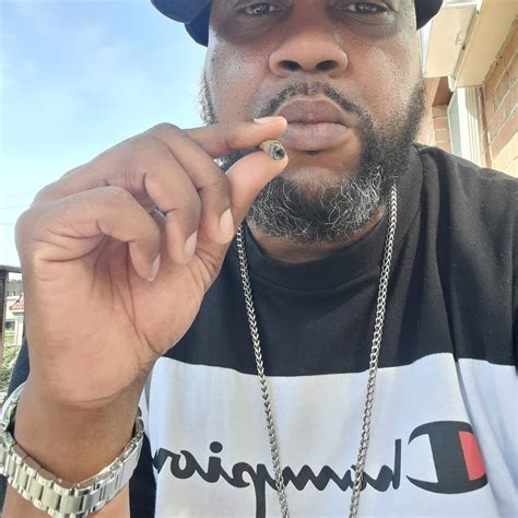 Shainarae Essig - Shainarae Essig added a new photo.