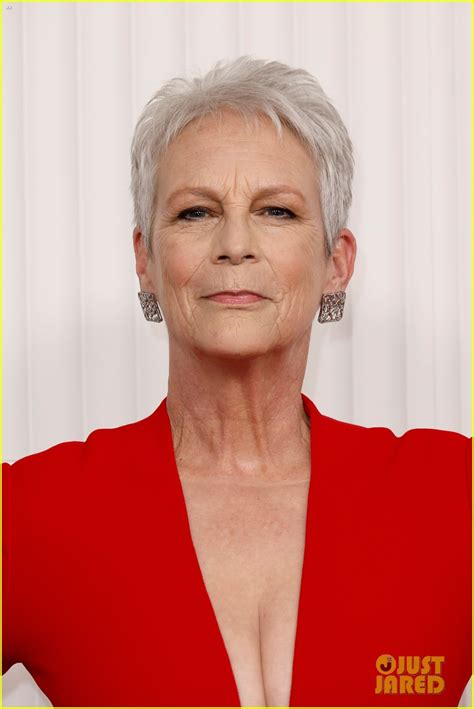 Jamie Lee Curtis Jokes About Being a Nepo Baby During Opening at SAG
