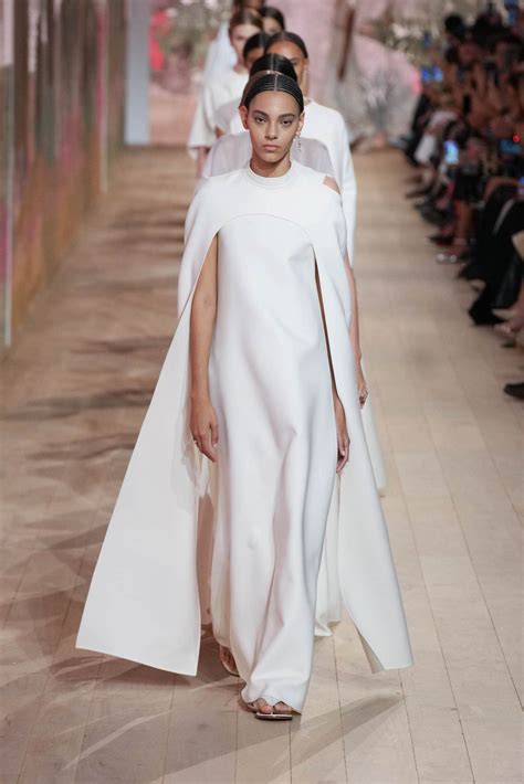 Christian Dior Fall 2023 Couture Fashion Show Review | The Impression