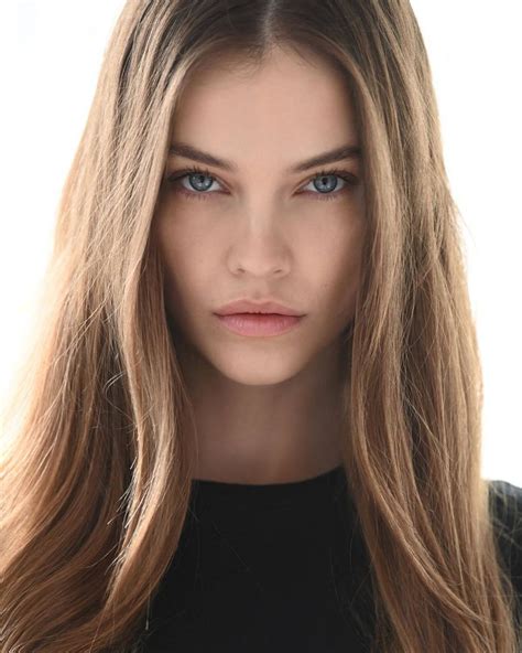 BARBARA PALVIN for Emporio Armani Spring/Summer 2024 – HawtCelebs