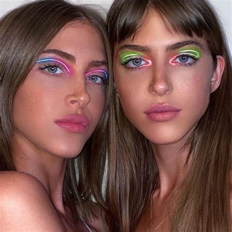 Simi & Haze (@simihaze) • Instagram photos and videos | Прически, Макияж