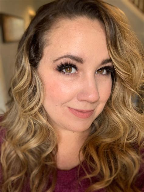 Breaking the Habit of Being Yourself – Kirsten Tyrrel