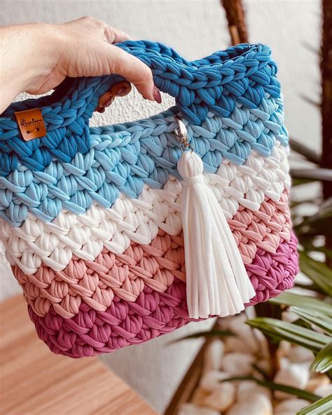 Fotos De Bolsas De Crochê - Bolsas de crochê • por Luciana on Instagram: “Não sei vocês, mas estou ...