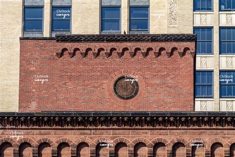 top level   chicago club   loop chistockimagescom