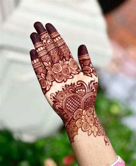 mehndi design front hand simple  easy arabic mehndi designs