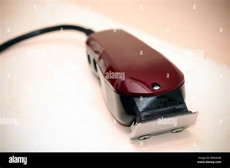 Shaving Down The Learning Curve: Mastering The Art Of Electric Clipper Haircuts