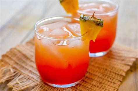 coconut rum cocktail crystal sugar