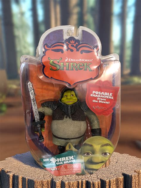 sir shrek  brave knight figure  memento bazaar