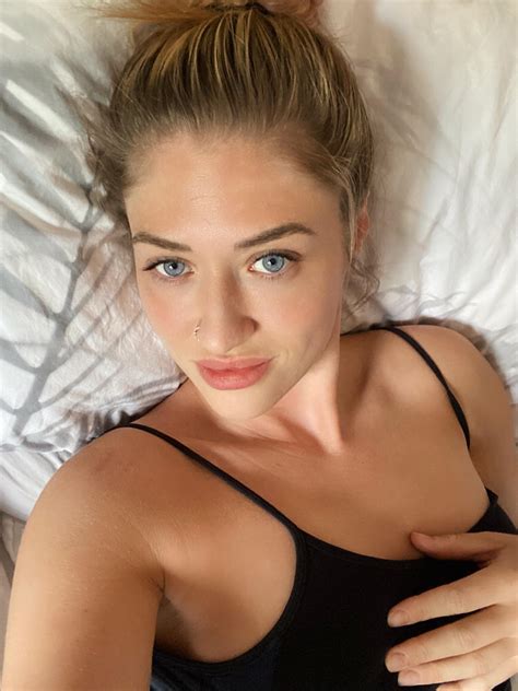 We always have to have a bed selfie when we are lucky enough to enjoy