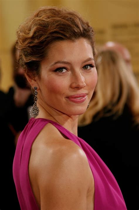 Jessica biel packs on the pda with husband justin timberlake – Artofit