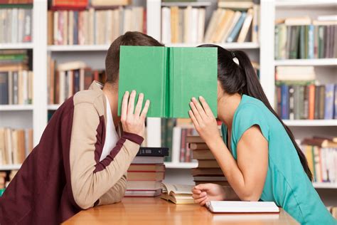Unprotected Sex Among College Students Doubles Between Freshman And