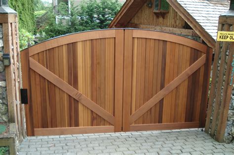 Wooden Driveway Gates | 6b.u5ch.com