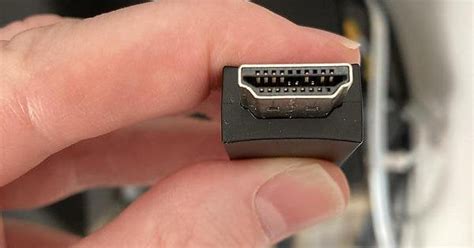 Bent pins PS5 HDMI lead : playstation