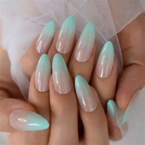 35+ Cool Mint Green Nails That Are Refreshing | Le Chic Street