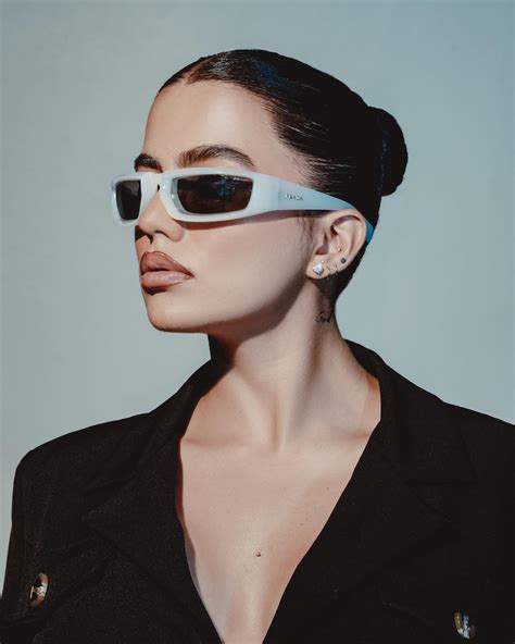 LUISA CASTRO | women in black 🖤 Team @juliantoro_makeup @londonqphotos