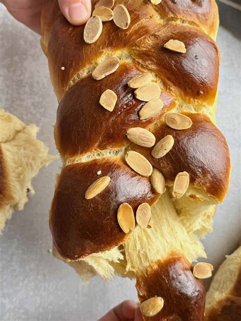 greek sweet bread tsoureki recipe mamazilla