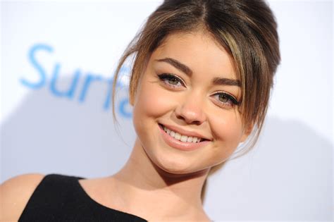 Sarah Hyland Pictures. Hotness Rating = Unrated