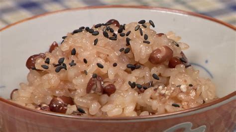 sekihan recipe steamed sweet rice  azuki beans cooking  dog