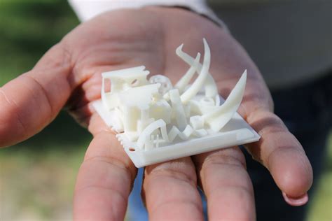 Tips and Tricks for Printing Small Parts | Airwolf 3D