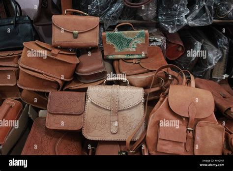 Leather goods production hi-res stock photography and images - Alamy