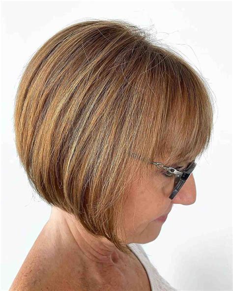 Top 33 Layered Bob Haircuts (2022 Pictures)