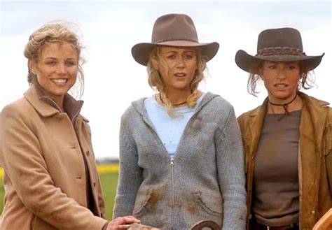 Australian Small-Town Romance Books, Movies & TV Shows We Love ...