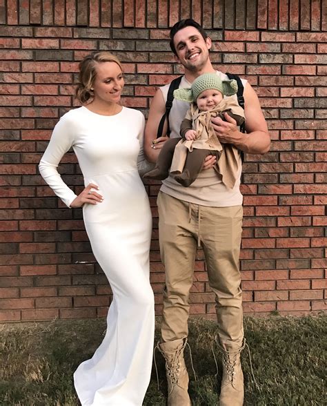Halloween 2016 Star Wars family costumes! Princess Leia Luke Skywalker