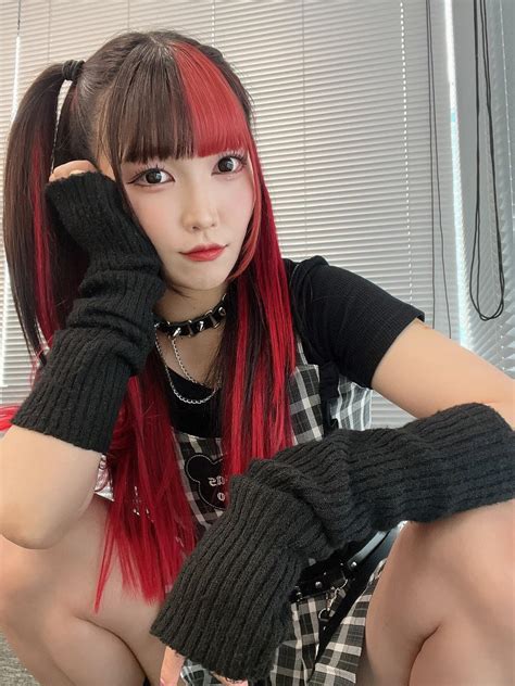 Maki Itoh : r/joshigirls