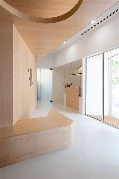 The future of dental clinics. Mun by Cronotopos Arquitectura | METALOCUS