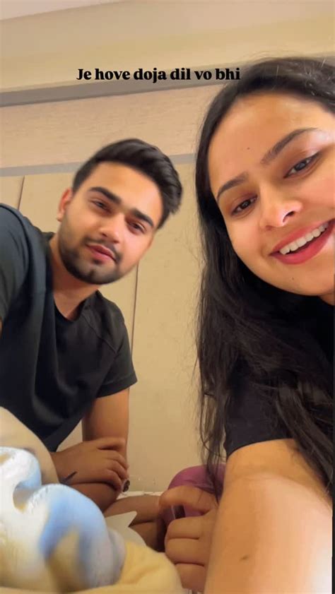 divya vaishnav  divyaaavaishnav instagram