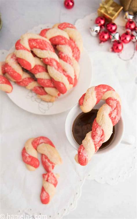 Classic Candy Cane Cookies - Haniela's | Recipes, Cookie & Cake ...