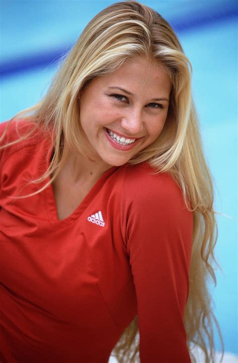 Anna Kournikova en Cosmopolitan Russia: La tenista anna kournikova en
