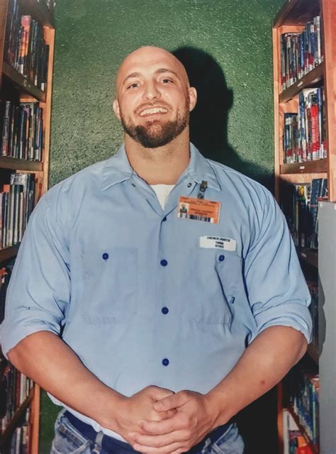 Beyond Bars and Walls: The Unlikely Bond Between Inmate and Female Pen Pal 7