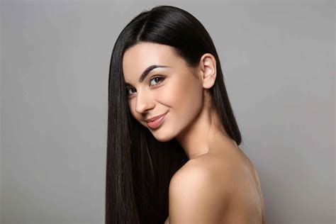 A professional guide explaining different hair straightening treatments options 22