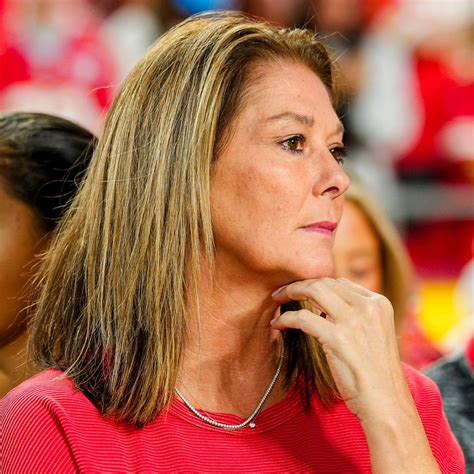 NFL Memes - Patrick Mahomes’ Mom Randi Is Asking For... | Facebook