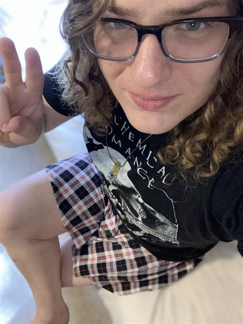 62 best u/awkwardkobra images on Pholder | Femboy, Lgbt and Fempark