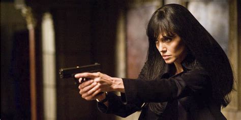 10 Best Movie Stunts Performed by Actors