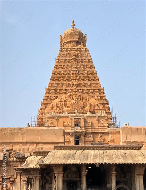brihadeeswarar temple  thanjavur tamil nadu    hindu