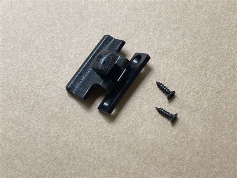 Upper Armrest Lock Switch Buckle For Mitsubishi Pajero MR532555 ...