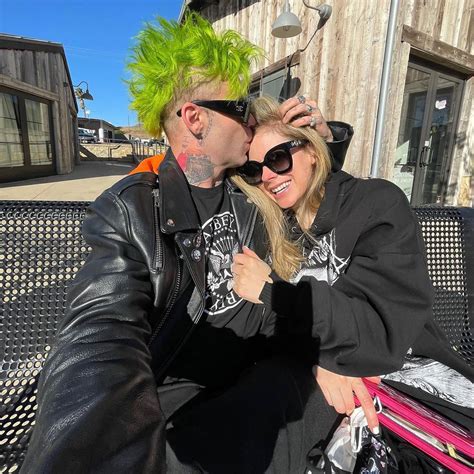 Avril Lavigne on Collaborating With BF Mod Sun for 'Love Sux' | Us Weekly