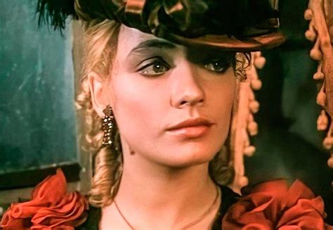 Фильм «Руанская дева по прозвищу Пышка» (1989) - сюжет, актеры и роли ...