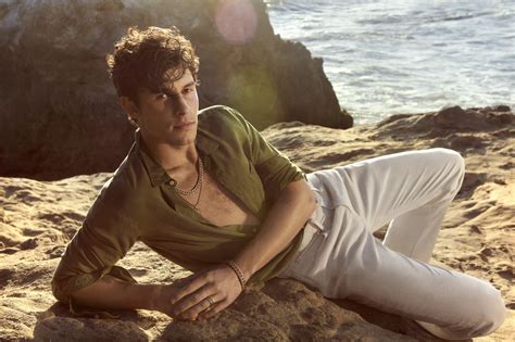 Shawn Mendes Fronts David Yurman Spring 2023 + More Fashion News