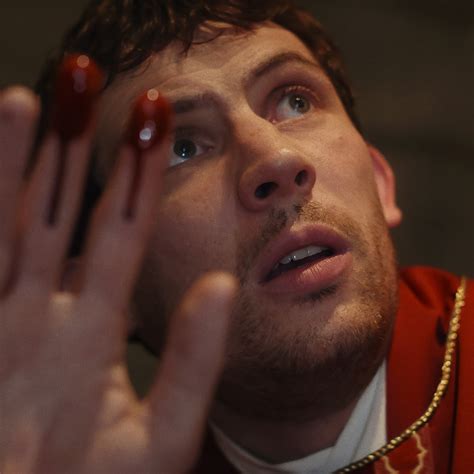 Predator: Killer of Killers review: short, sweet, and vicious | The Verge