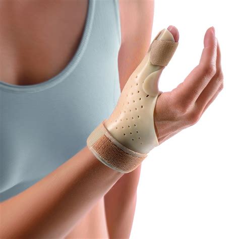 Amazon.com: Bort De Quervain's Tenosynovitis Brace for Thumb Tendon ...