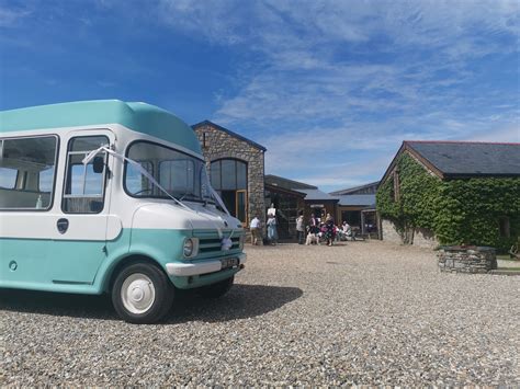 Daisy & Belle Ice Cream