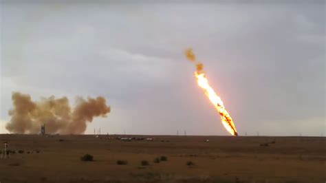 Роскосмос оценил ущерб от аварий космической техники - Газета.Ru