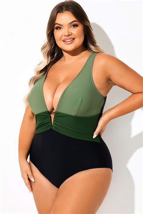 Green Contrast Colorblock Skinny One Piece Swimsuit - Meet.Curve - Meet